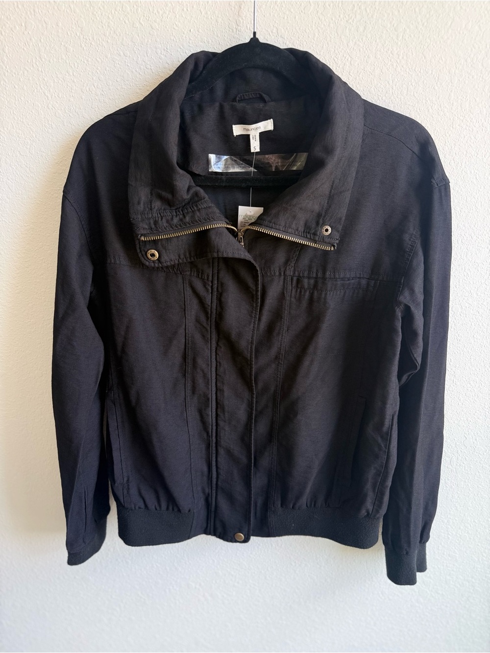 Maurice’s Black Lightweight Bomber Jacket Small to Medium NWT